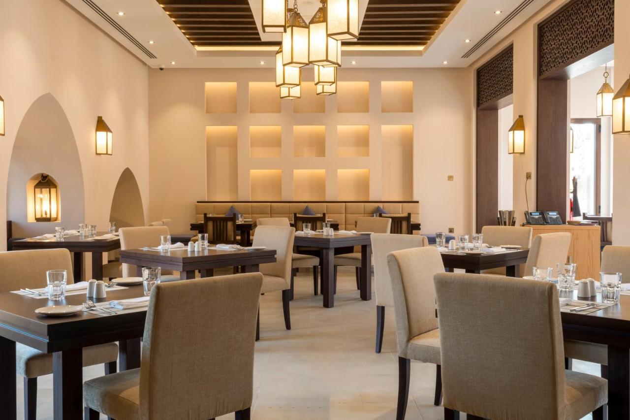 ホテル Al Badayer Retreat By Sharjah Collection Margham エクステリア 写真 The restaurant at the Ritz-Carlton, Bahrain